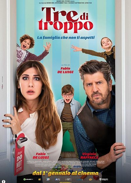 TRE DI TROPPO