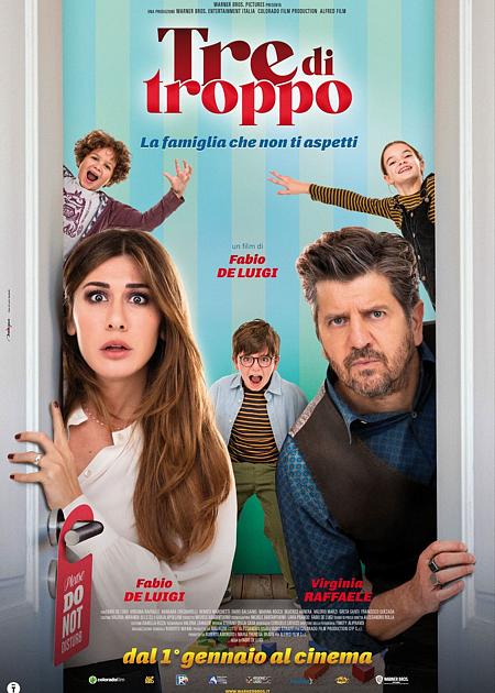 TRE DI TROPPO