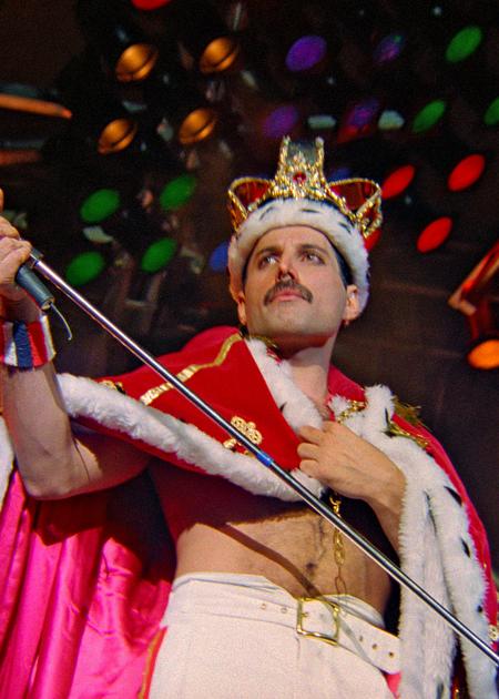 QUEEN LIVE IN BUDAPEST '86