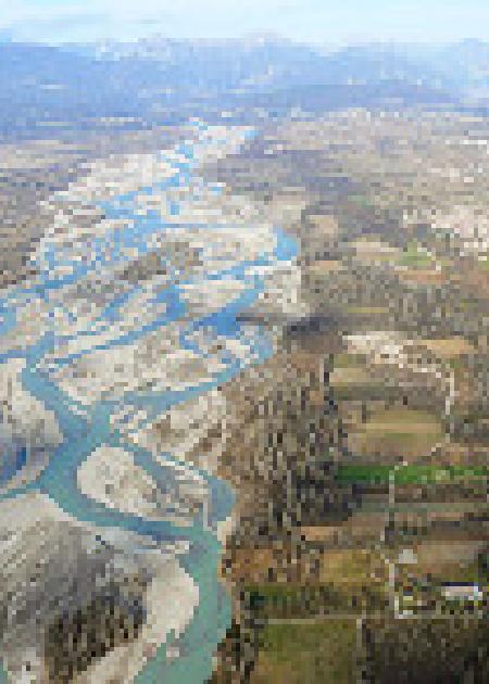 RESTITUIRE SPAZIO AI FIUMI 