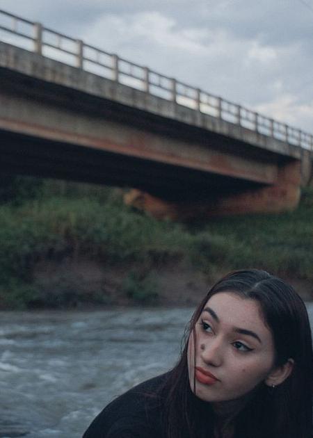 IM UMKREIS DES PARADIESES