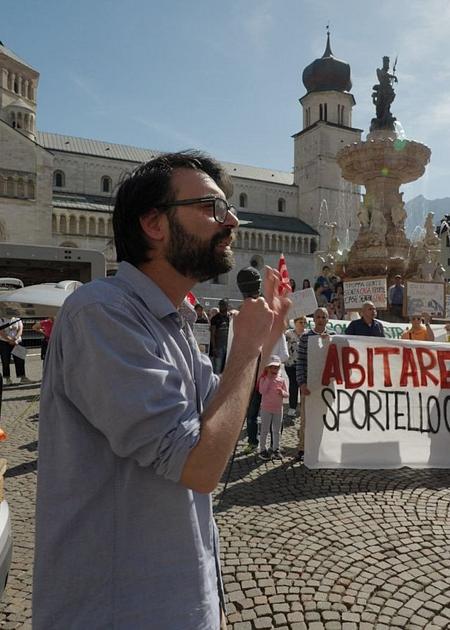 NON C'È CASA IN PARADISO